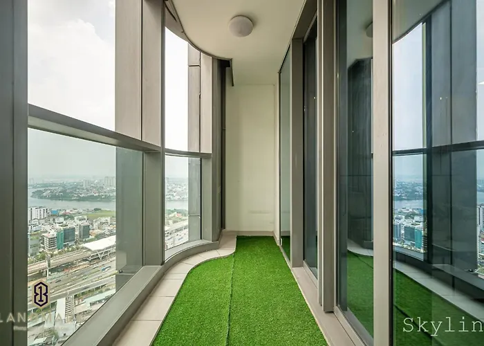 Skyline View Residences At Landmark 81